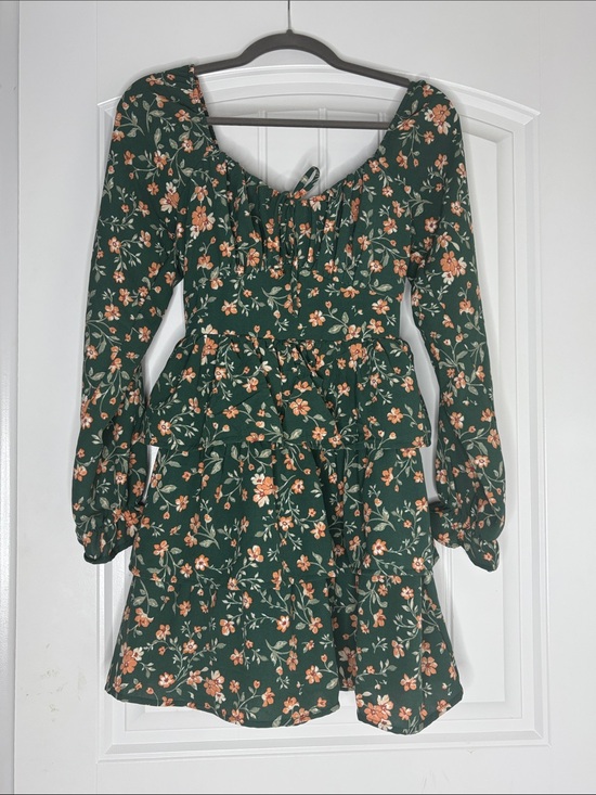 Inspired Hearts Dresses & Skirts - Inspired Hearts Forest Green Floral Tiered Dress with Peach Blooms